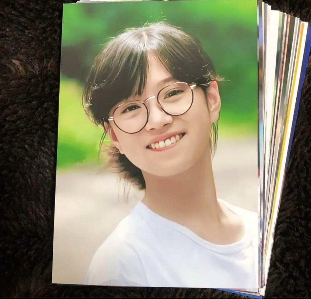 Amazon.co.jp: 中森明菜 写真 100枚セットL判 グラビア : おもちゃ